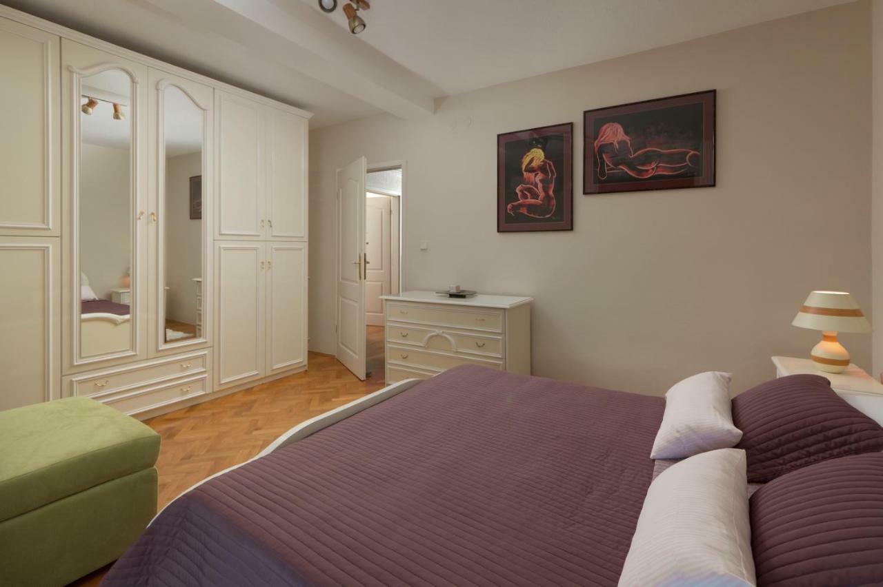 Apartments Sasha Pula Ngoại thất bức ảnh